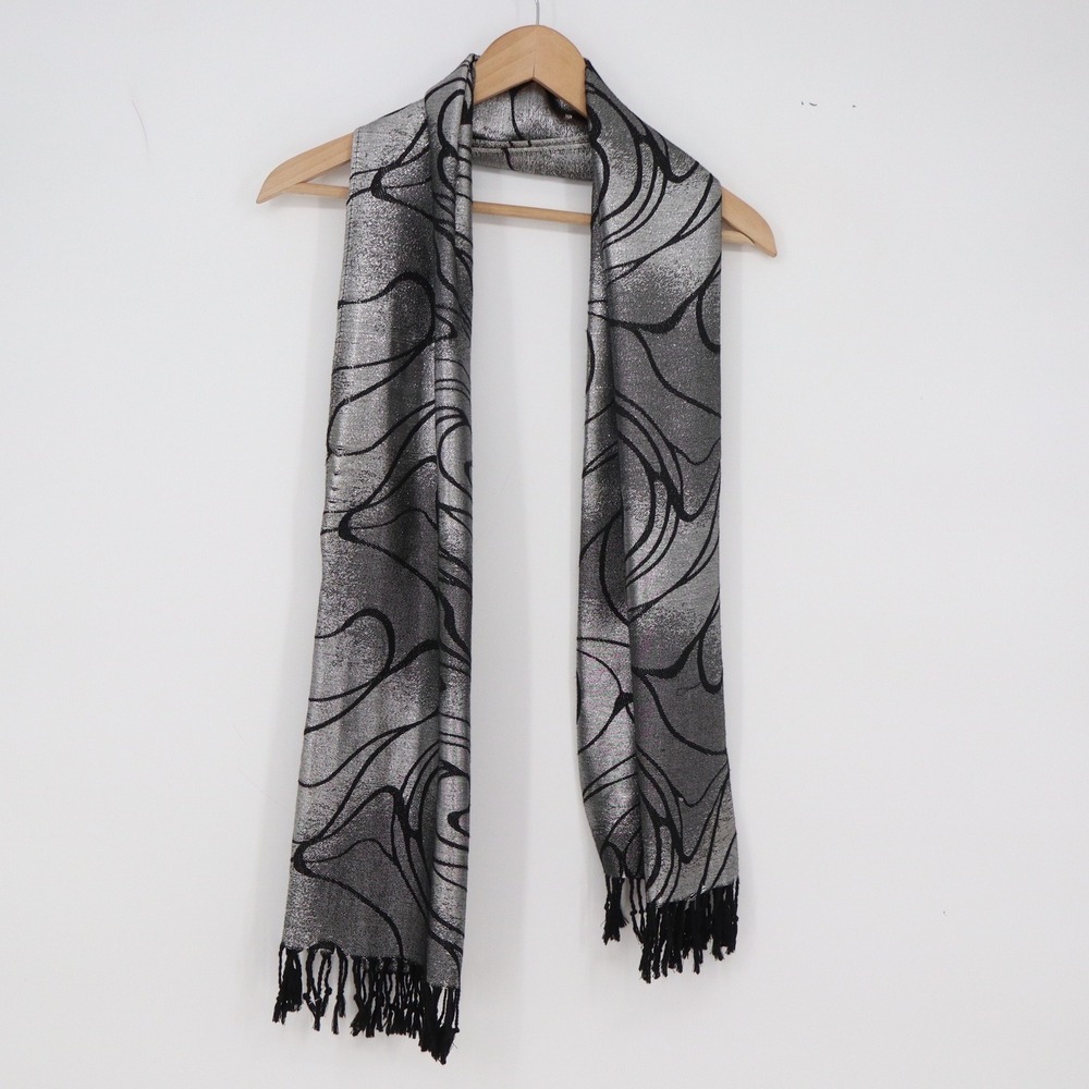 Unbranded Scarf Womens One Size Abstract Swirl Silver Black Metallic Excellent